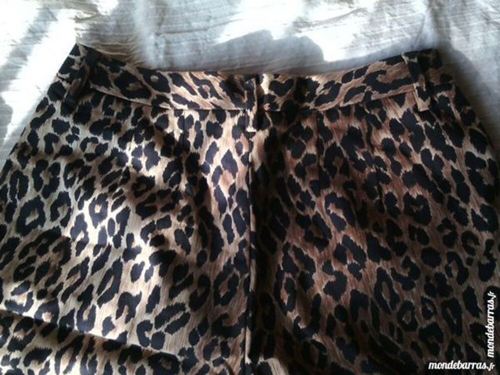 DOLCE &amp; GABBANA Pantalon panth&egrave;re Vêtements