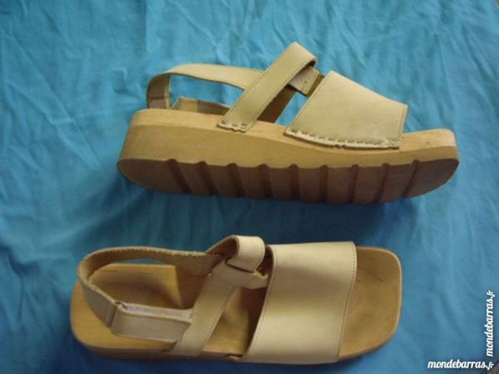 Sandales beige &agrave; scratch pt 39 Chaussures