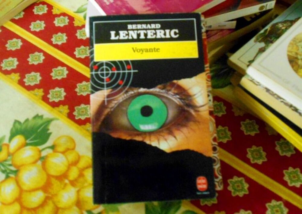 Bernard Lentric Voyante Livres et BD