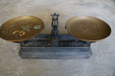 BALANCE ANCIENNE ROBERVAL 45 Camors (56)