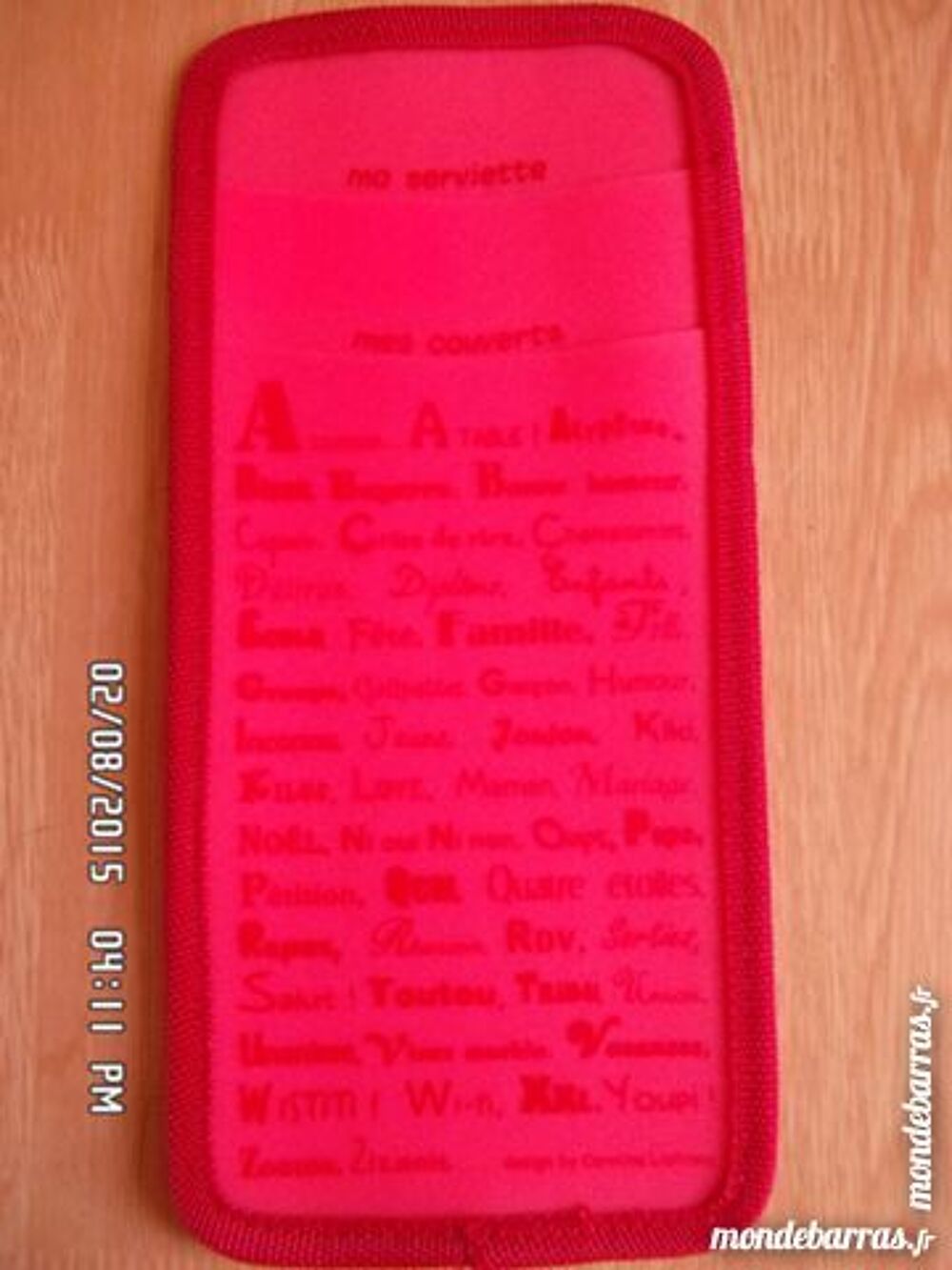 3 ranges serviettes roses Cuisine