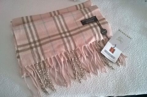 charpe burberry authentique rose avec tiquette 110 Albi (81)
