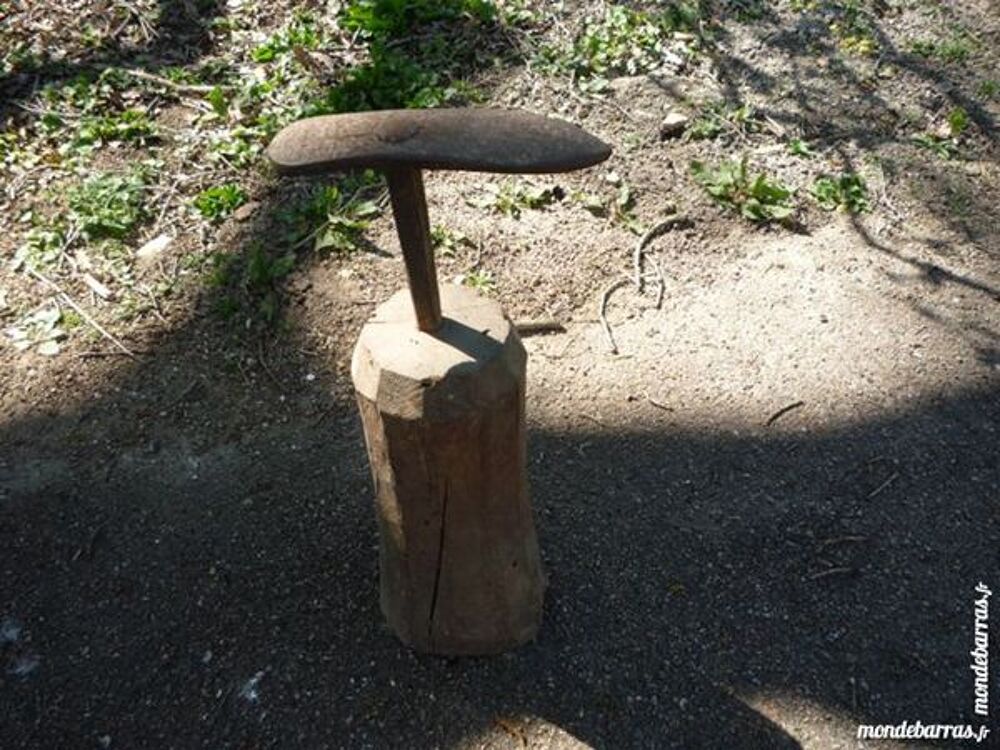 Enclume de cordonnier sur pieds Bricolage