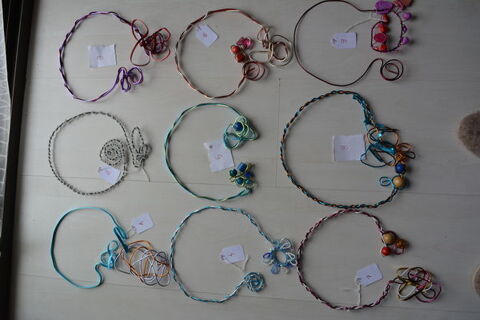 divers colliers 0 Labastide-Monrjeau (64)