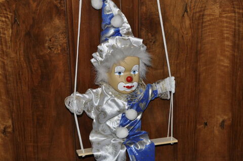 Pierrot sur sa balanoire 10 Perreuil (71)