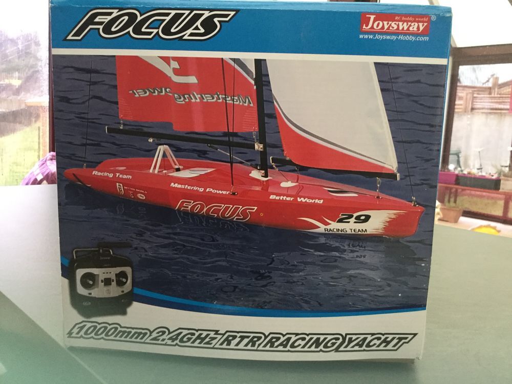 Voilier Focus racing yacht 1 M Jeux / jouets