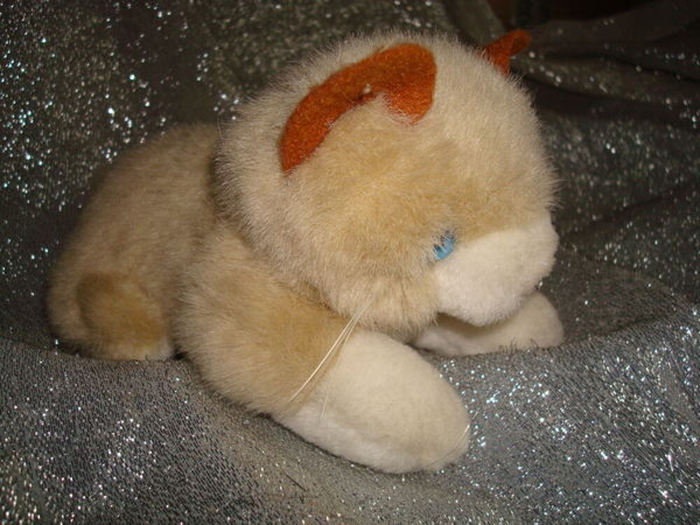 Peluches diverses Puériculture
