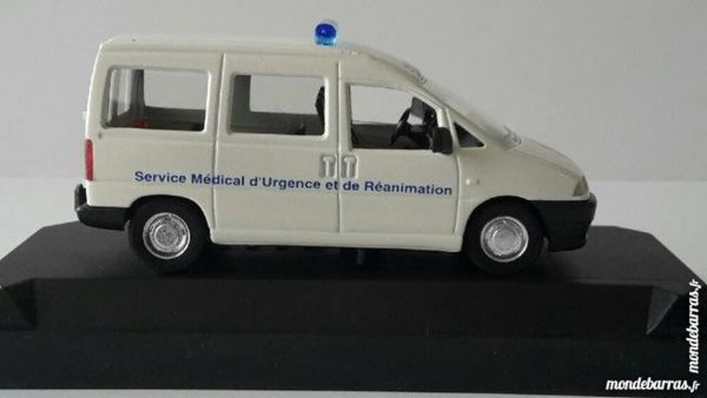 Citro&euml;n Jumpy ambulance SMUR 