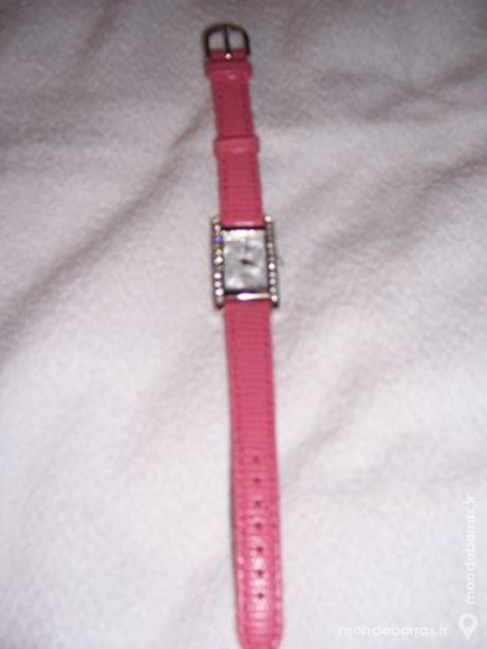 3 BELLE MONTRES FEMMES Bijoux et montres