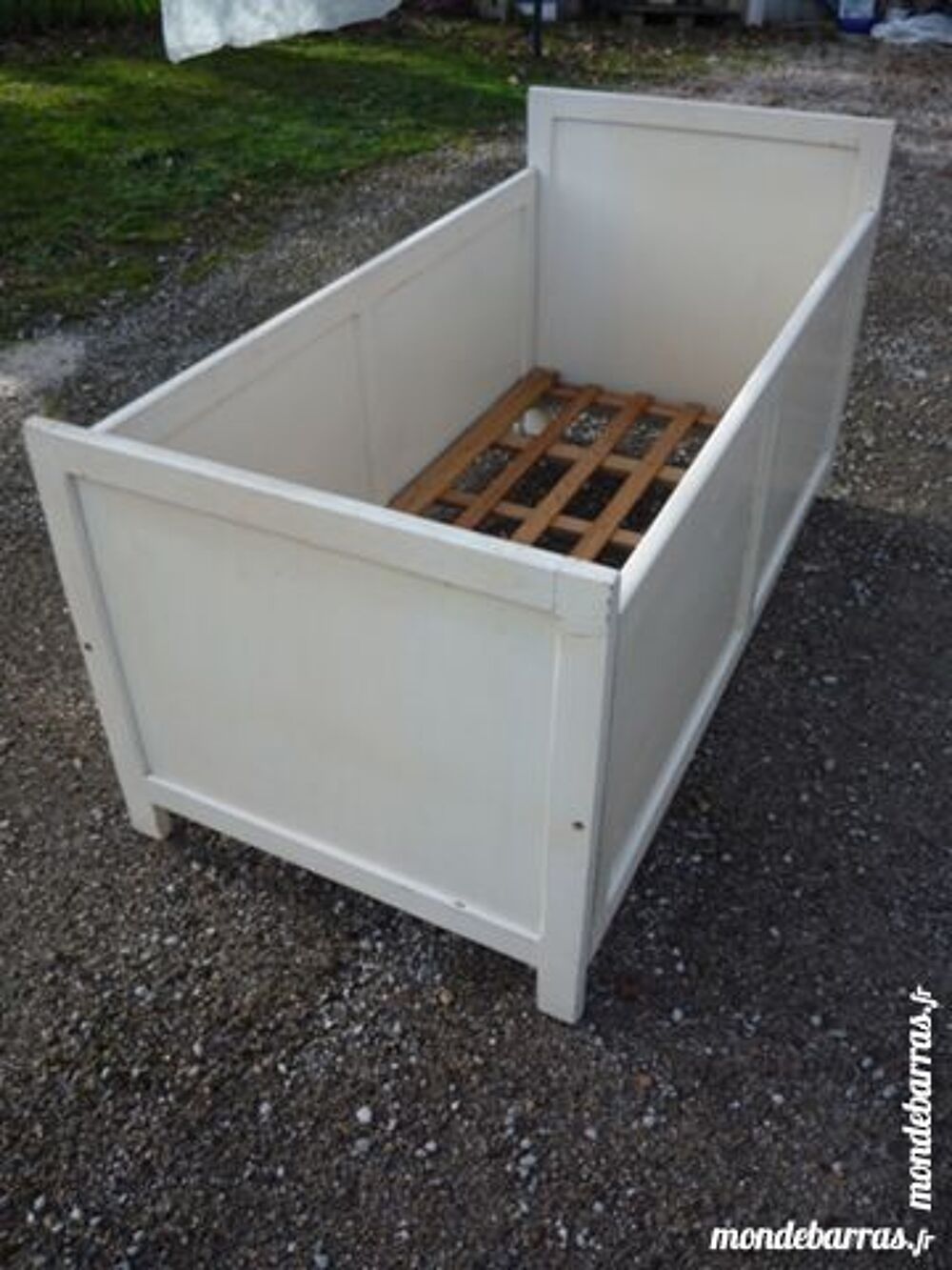 Lit enfant/b&eacute;b&eacute; en bois Meubles