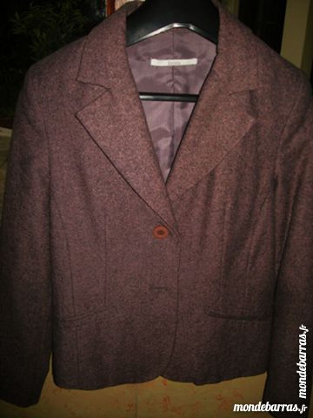 VESTES Vêtements