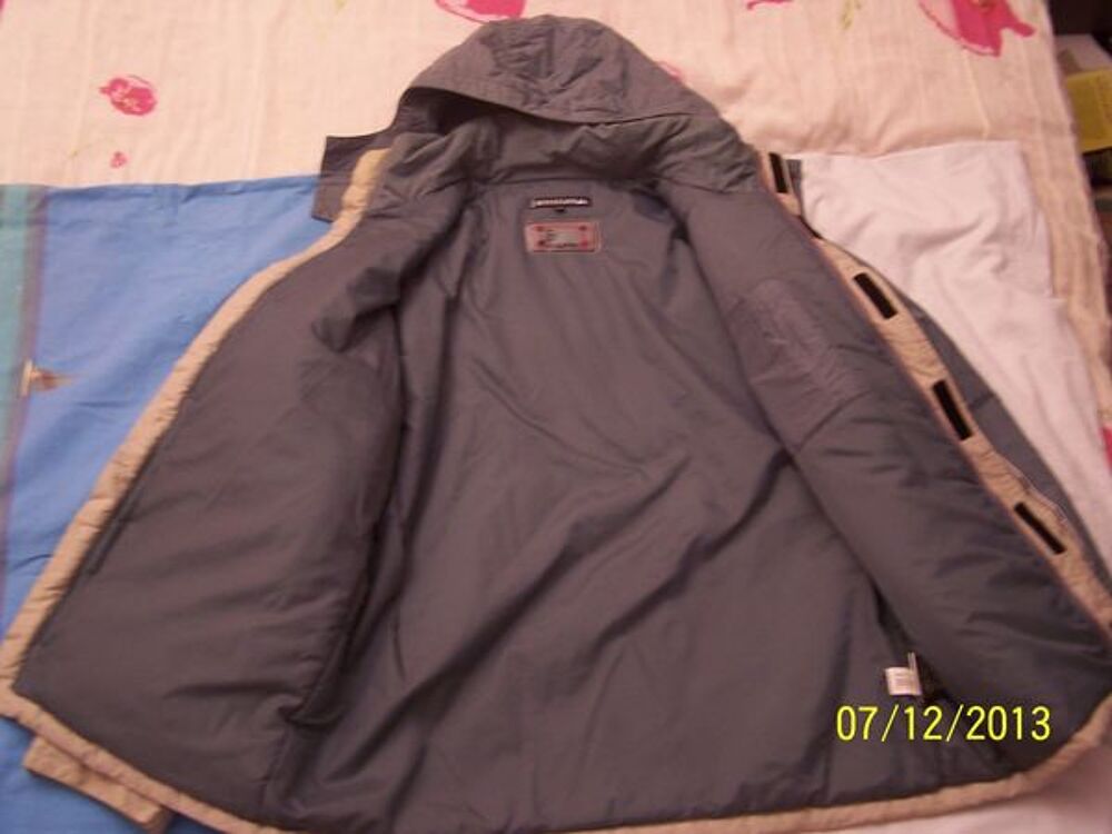 BLOUSON DE SKI OU DE VILLE QUICKSILVER TAILLE 16 ANS Vêtements