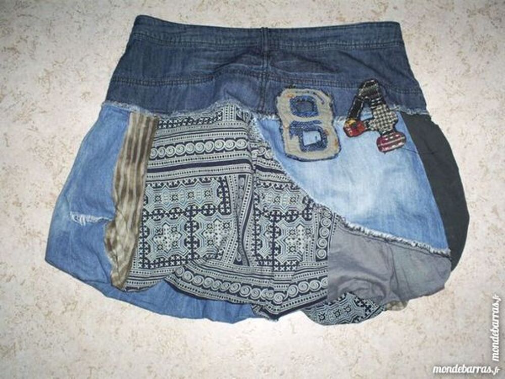 Jupe boule DESIGUAL Taille 38/40 Vêtements