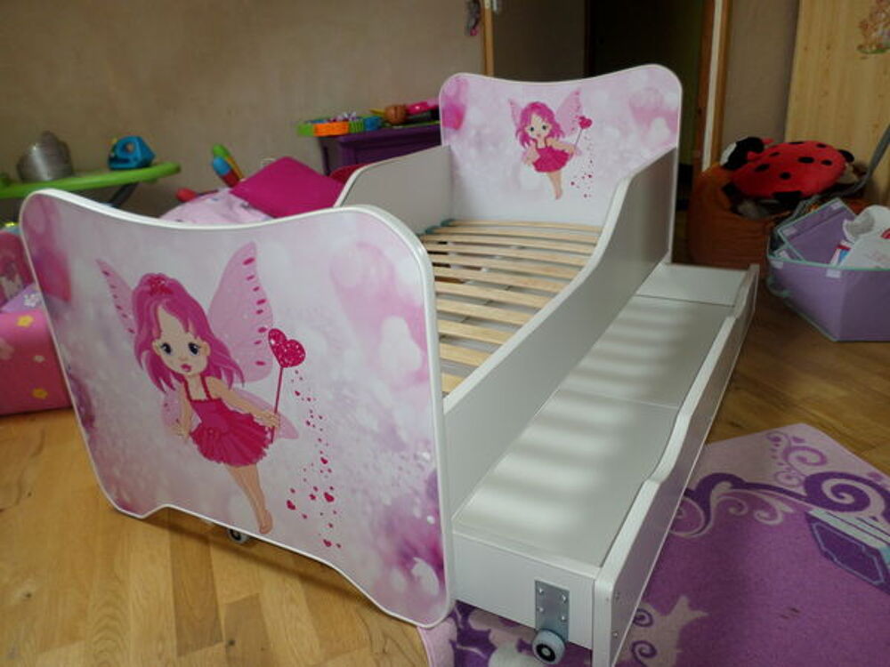
Lit f&eacute;e +sommier+tiroir+matelas 160x80cm
Meubles