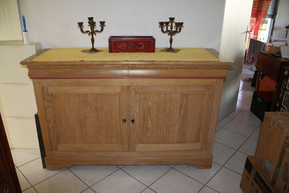 COMMODE OU ENFILADE Meubles