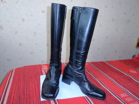    Bottes de femme  hautes tiges 55 Tours (37)