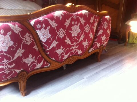 magnifique lit Louis XV et fauteuil 350 Saint-L (50)