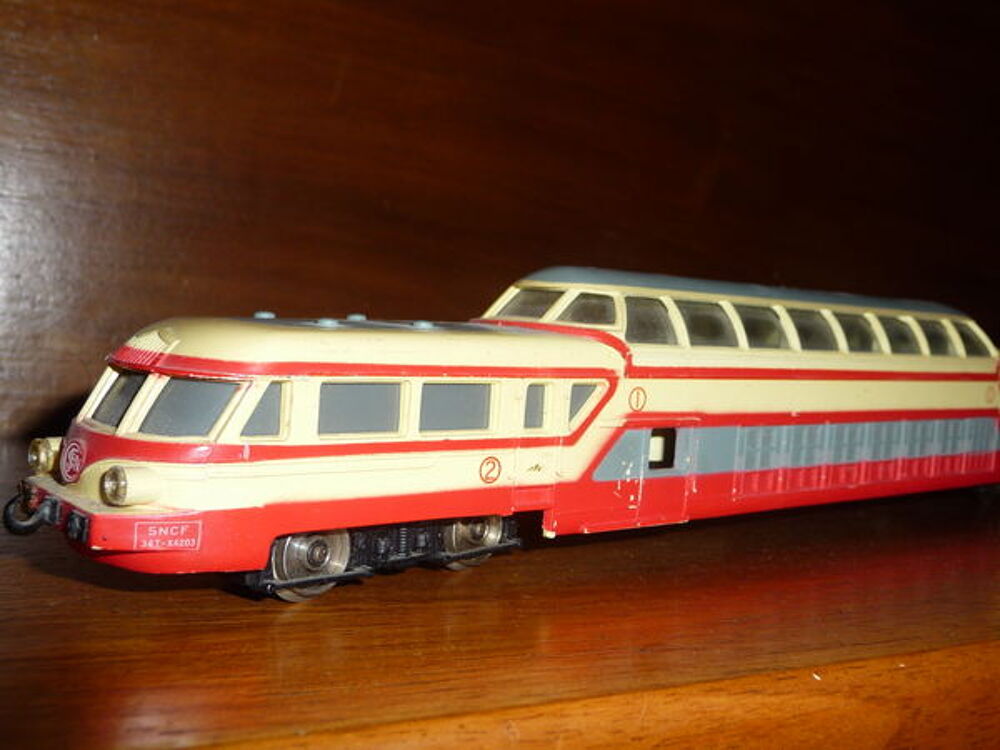 Locomotive autorail panoramique 