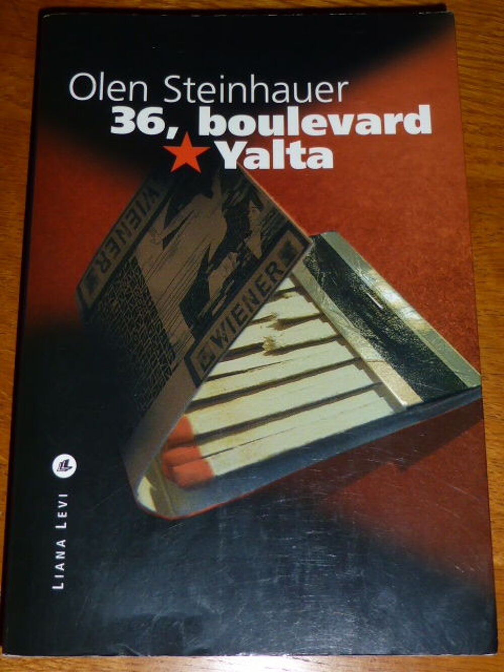 36 boulevard Yalta - Olen Steinhauer Livres et BD