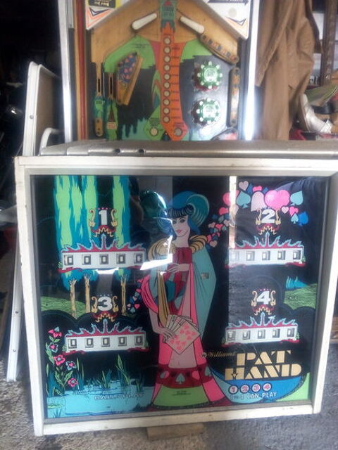 collectionneur recherche vieux flipper de bar hs. 0 Alenon (61)