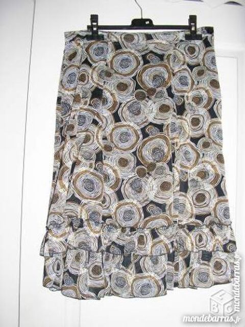 JUPE, T 44, Voile polyester, IMPPECABLE 10 Lons-le-Saunier (39)