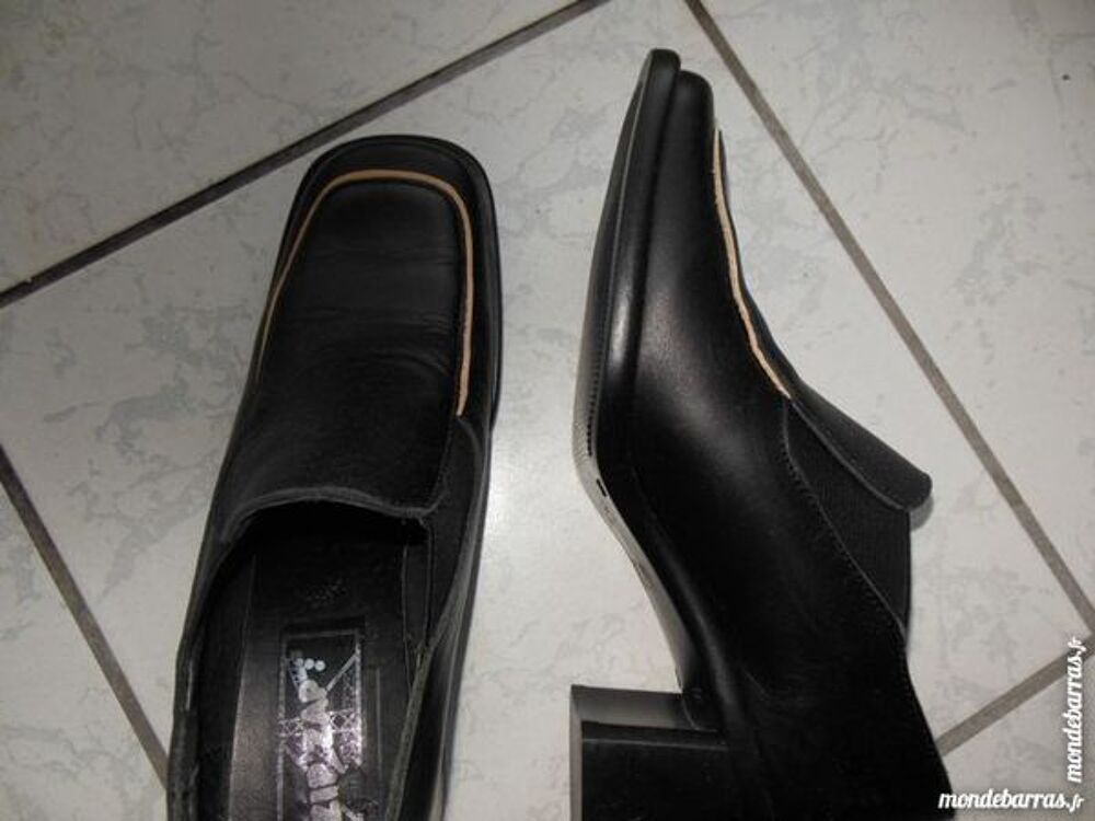 CHAUSSURES FEMME NOIRES NEUVES Chaussures