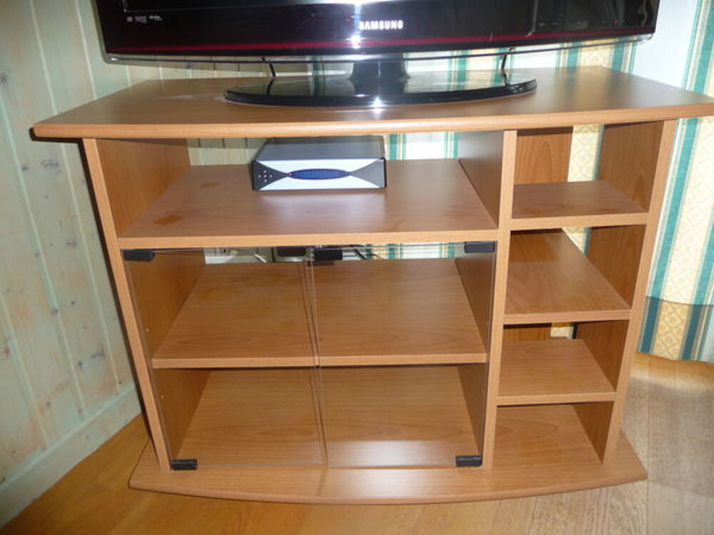 Meuble TV sur roulettes Meubles