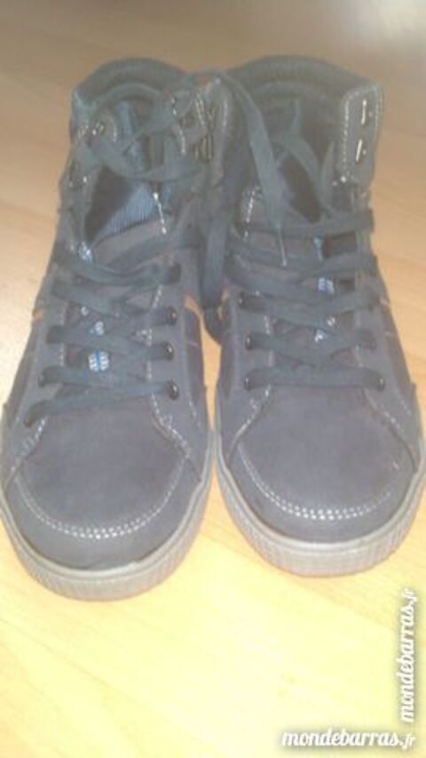 Chaussures (basket montantes) 10 Bordeaux (33)