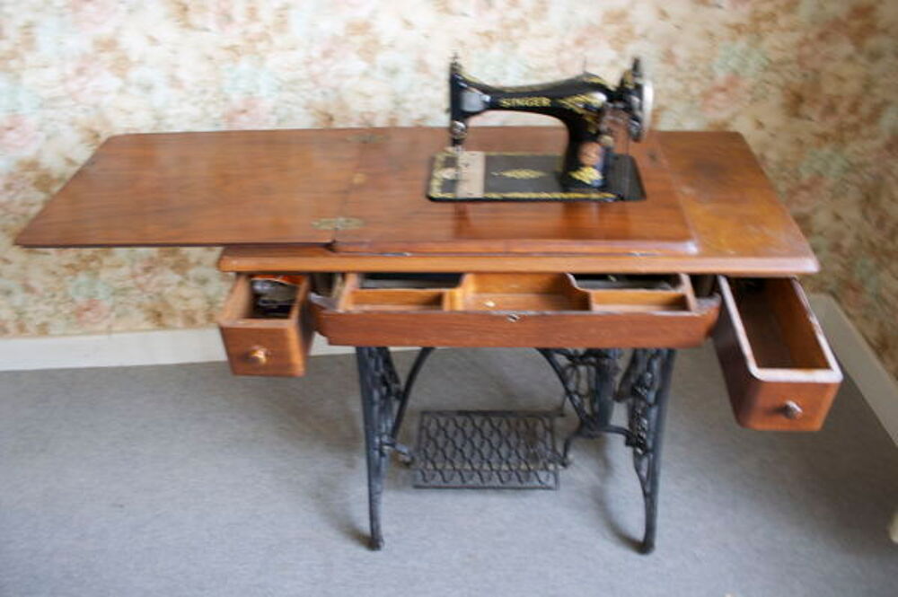Machine &agrave; coudre SINGER 128K3 1920 bureau 3 tiroirs 