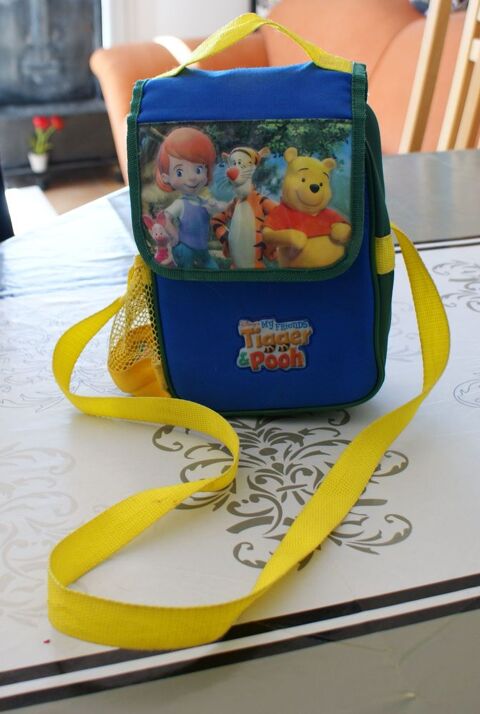 Sac bandoulire isotherme repas & goter ''Winnie l'ourson'' 5 Cabestany (66)