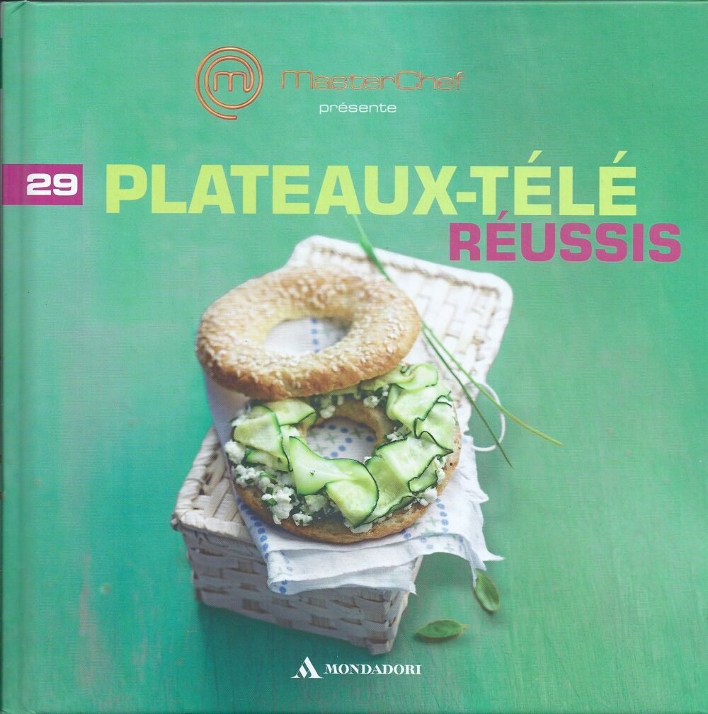 1 livre de cuisine master chef ,plateau t&eacute;l&eacute; r&eacute;ussis Livres et BD