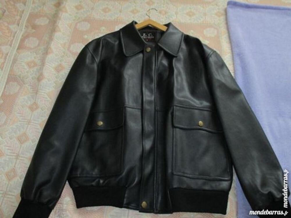 blouson cuir forme &laquo;Fly&raquo; Vêtements