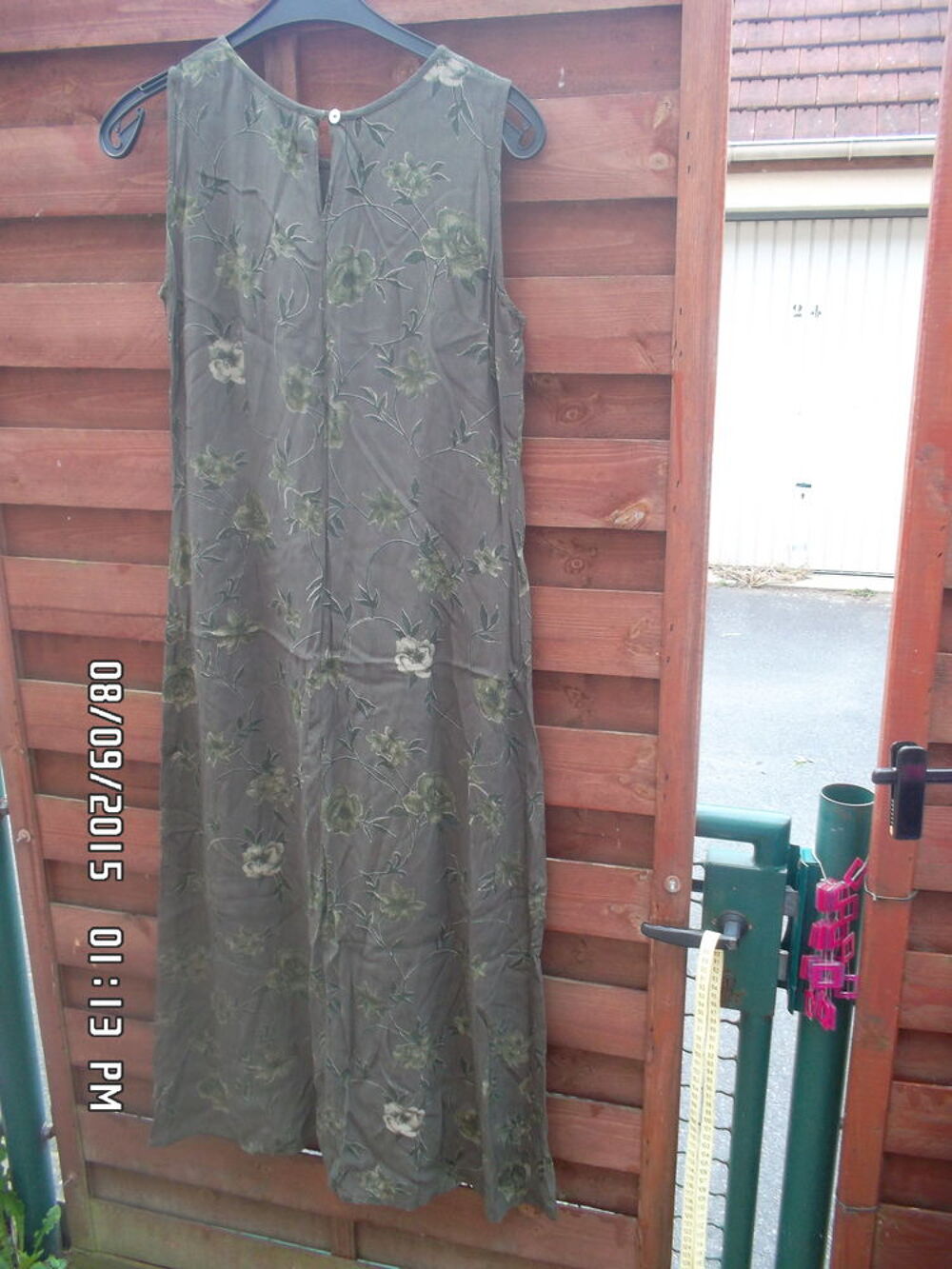 ROBE LONGUE KAKI A FLEURS*JUSTE 5E*KIKI60230 Vêtements