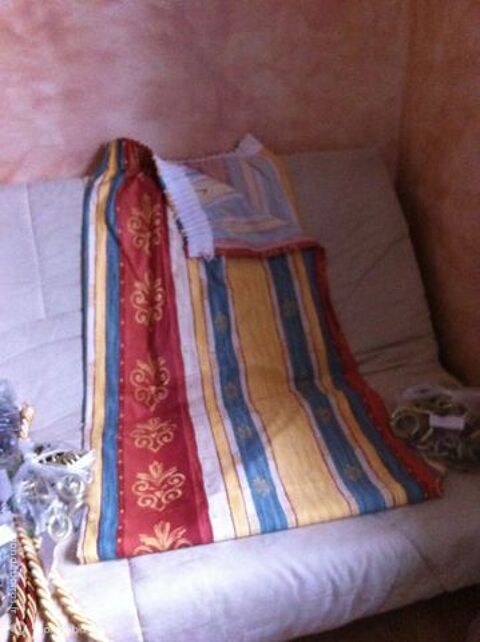 DOUBLES RIDEAUX SATINES X 7 10 Yerres (91)