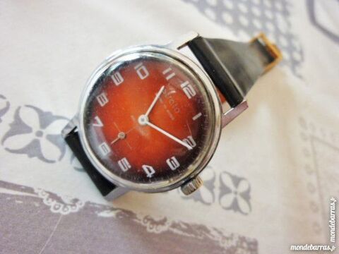 STRATO montre m�canique 15 rubis DIV0526 75 Metz (57)