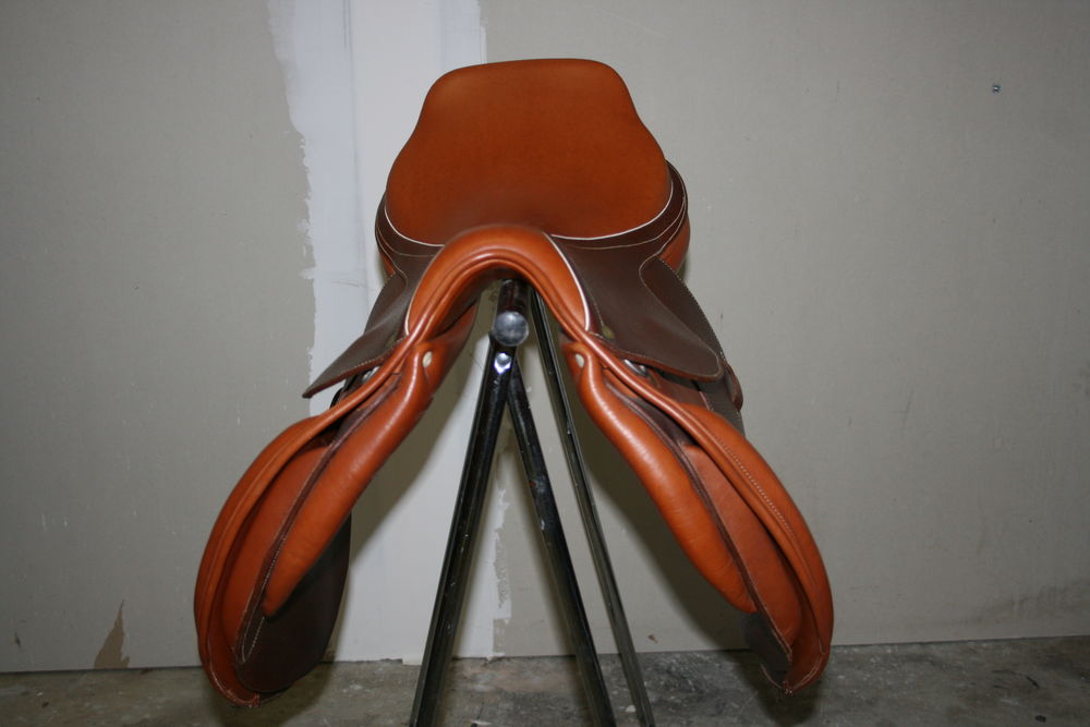 selle cuir Sports