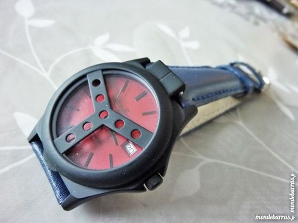 G&eacute;rard de R&eacute;aumont montre RACING PILOTE GDR0004 Bijoux et montres