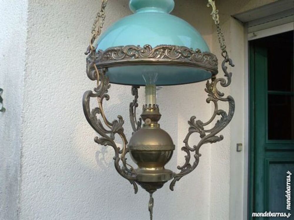 Luminaire 1900 bronze et opaline Décoration