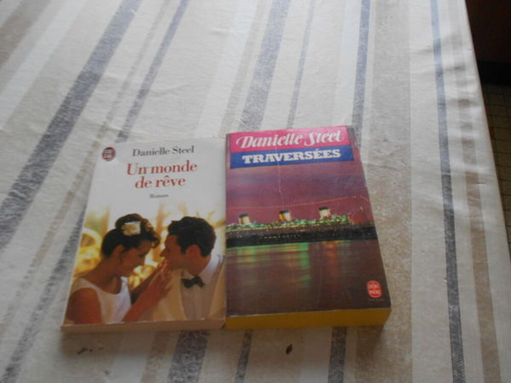 romans "dANIELLE STEEL" Livres et BD