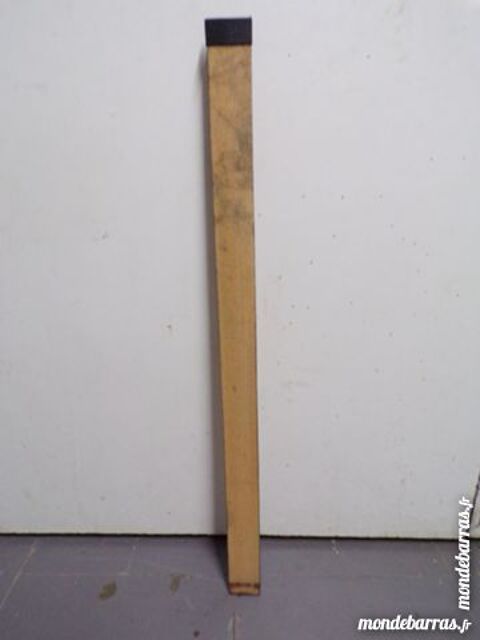 Latte en bois 8 Raismes (59)