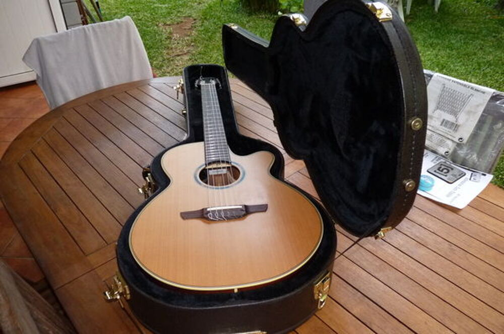 GUITARE TAKAMINE ETN 60C Instruments de musique
