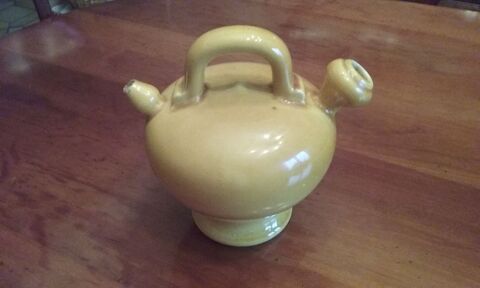 Vintage, pichet 2 embouts 10 L�signy (77)