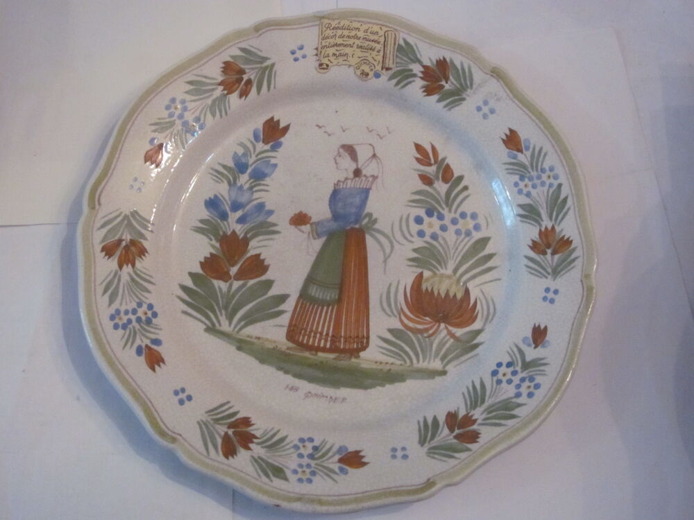ASSIETTE HB QUIMPER FEMME AU BOUQUET 