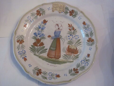 ASSIETTE HB QUIMPER FEMME AU BOUQUET 12 Brest (29)