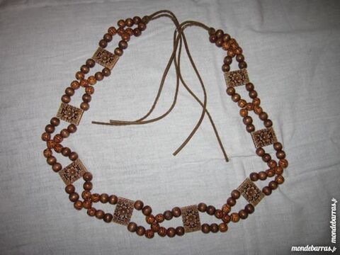 Ceinture avec boules et fleur imitation bois femme 1 Chalon-sur-Sane (71)