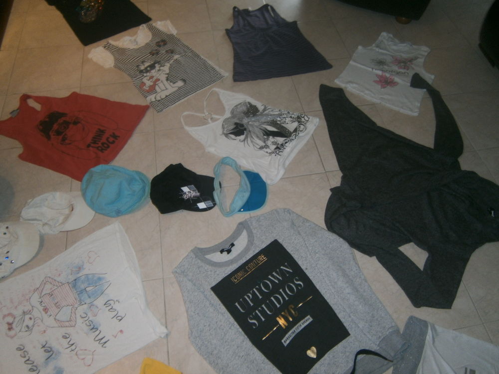 lot 14 ans ou XS Vêtements enfants