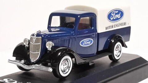 Ford V8 bâché FORD - 1936 24 Follainville-Dennemont (78)