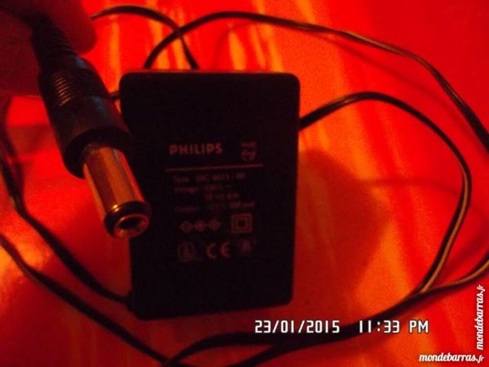 chargeur philips Téléphones et tablettes