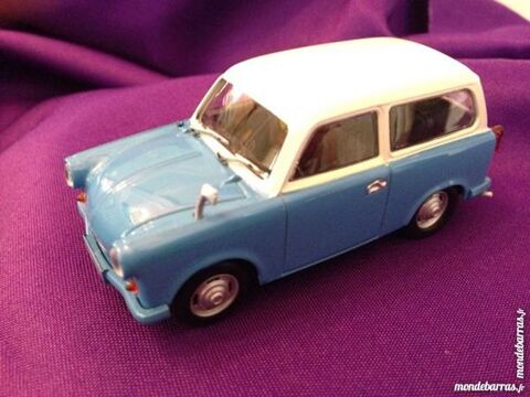 Miniature Trabant P50 Kombi 1/43 Ixo Neuf blister 13 Gunes (62)