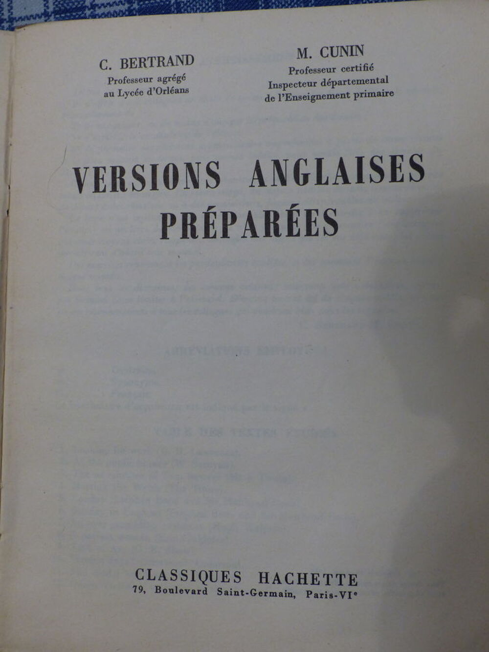 VERSIONS ANGLAISES PREPAREES Livres et BD